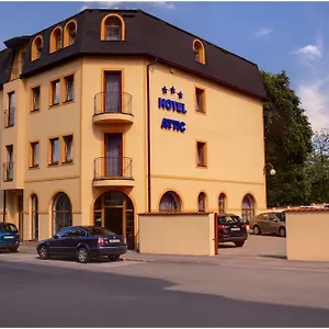 Hotel Attic, Praha